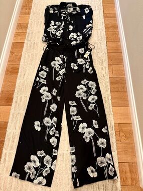 Karl Lagerfeld Paris Satin Floral Matching Set NWT Small Wide Leg Pants + Sleeve